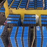 威海回收碎电池片-收购UPS蓄电池